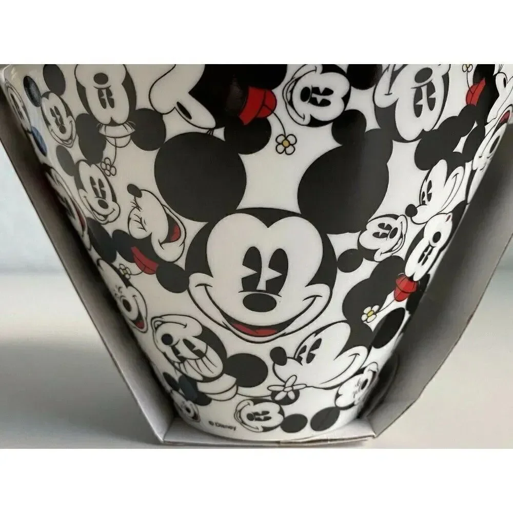 Disney Mickey & Minnie Mouse Faces All Over Ramen‎ Bowl With Chopsticks NEW